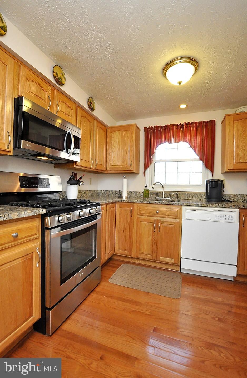 560 Fairview Road Medford, NJ 08055 - Photo 8 of 35