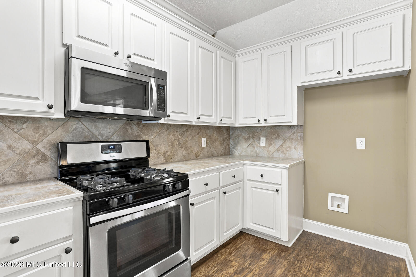 159 Harvey Circle Canton, MS 39046 - Photo 13 of 27 159 Harvey Cir-13
