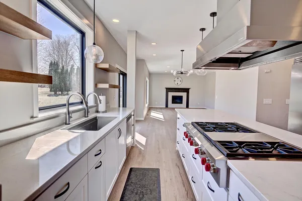 $650,000 | 1595 Spinaker Drive, Woodbury, MN 55125