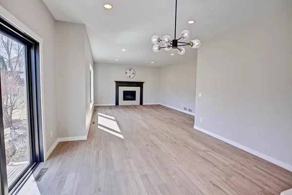 $650,000 | 1595 Spinaker Drive, Woodbury, MN 55125