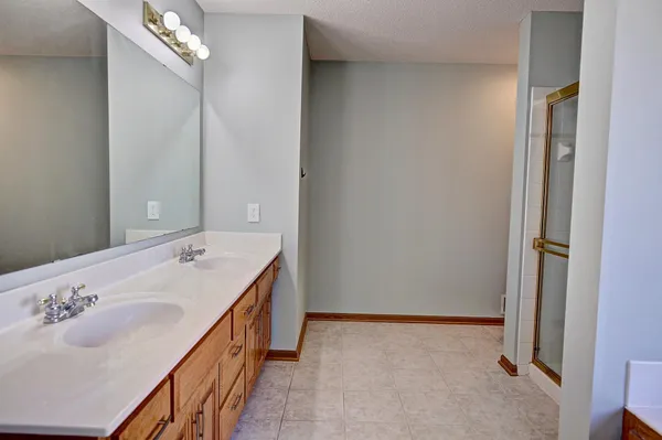 $650,000 | 1595 Spinaker Drive, Woodbury, MN 55125