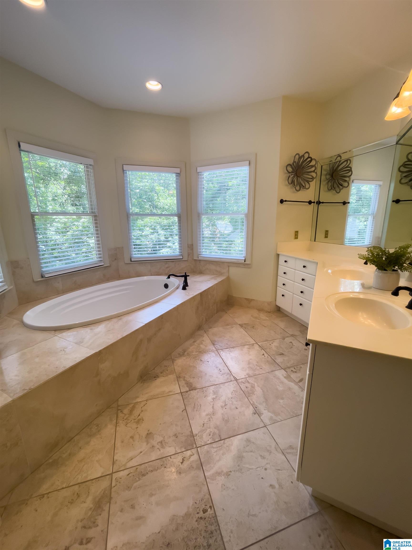1905 River Woods Road Birmingham, AL 35244 - Photo 21 of 45