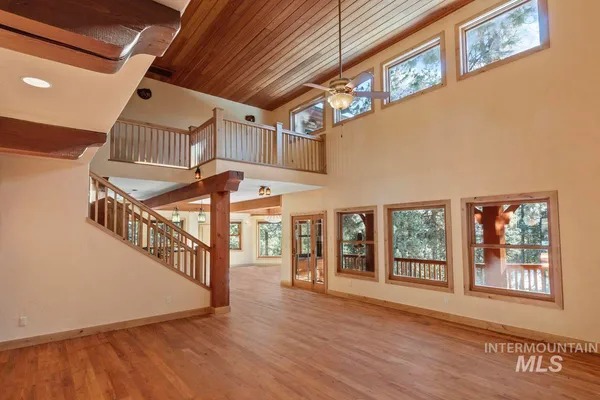 $1,700,000 | 4 Chino Spur, Cascade, ID 83611