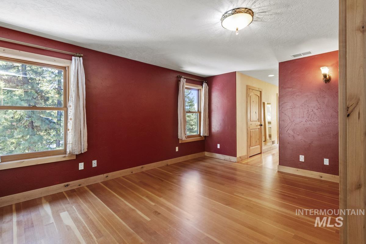 4 Chino Spur Cascade, ID 83611 - Photo 27 of 50