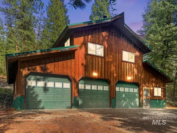 $1,700,000 | 4 Chino Spur, Cascade, ID 83611