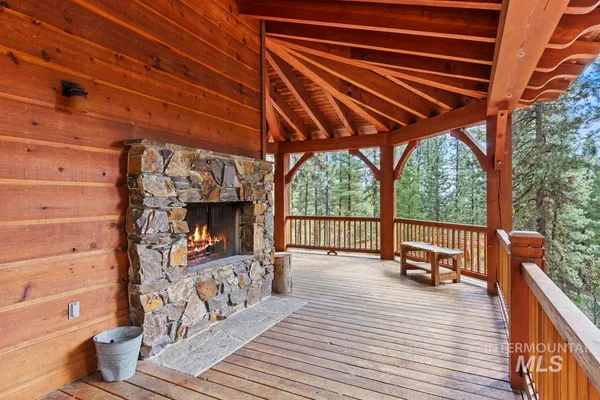 $1,700,000 | 4 Chino Spur, Cascade, ID 83611