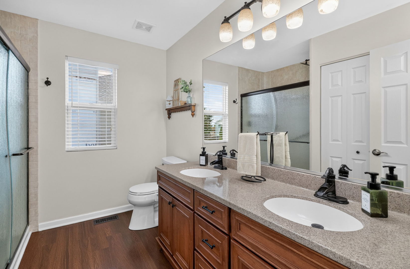 1502 Roth Drive Joliet, IL 60431 - Photo 14 of 23 Gallery Image 14