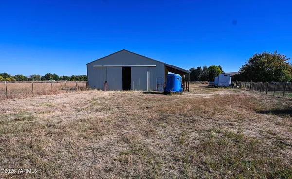 $535,000 | 9621 Meadowbrook Road, Yakima, WA 98903
