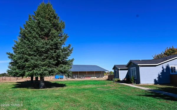 $535,000 | 9621 Meadowbrook Road, Yakima, WA 98903
