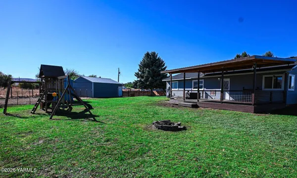 $535,000 | 9621 Meadowbrook Road, Yakima, WA 98903