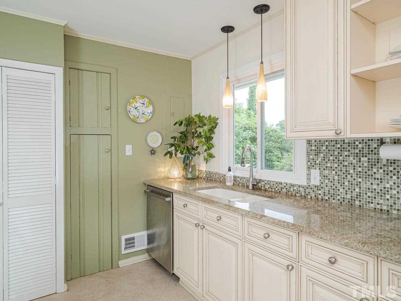 3112 Childers Street Raleigh, NC 27612 - Photo 12 of 29