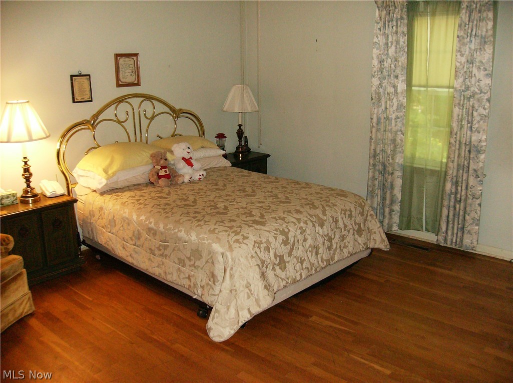 3611 Fenley Road Cleveland, OH 44121 - Photo 10 of 14 Gallery Image 10