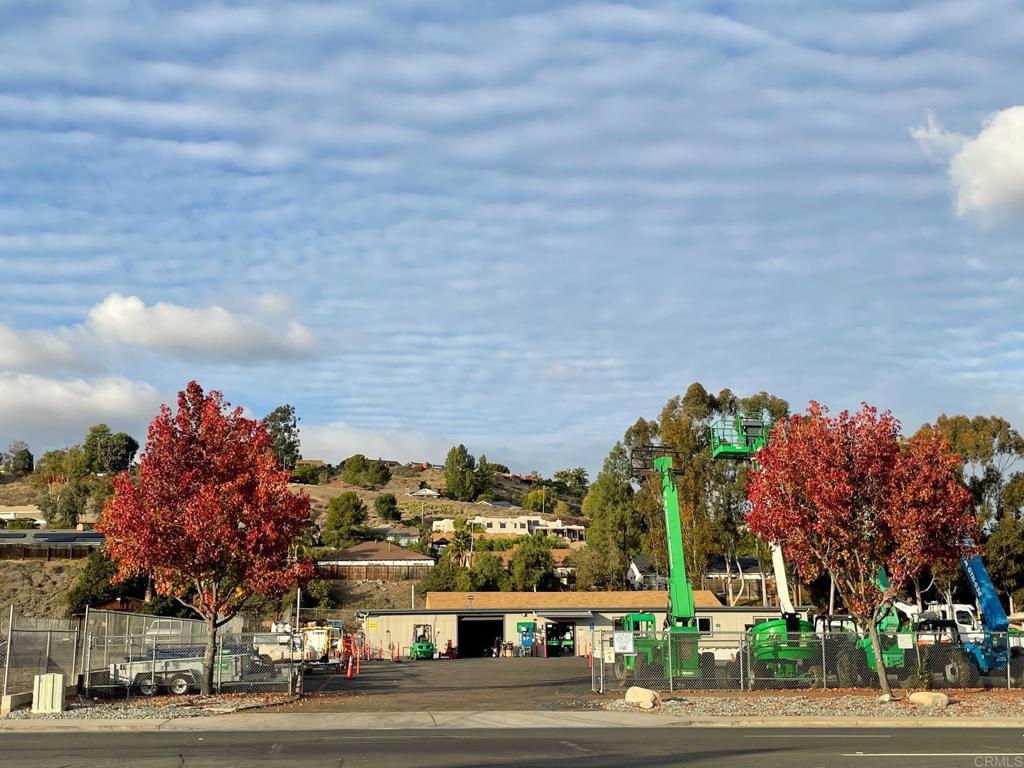 13044 Poway Road Poway, CA 92064 - Photo 9 of 21