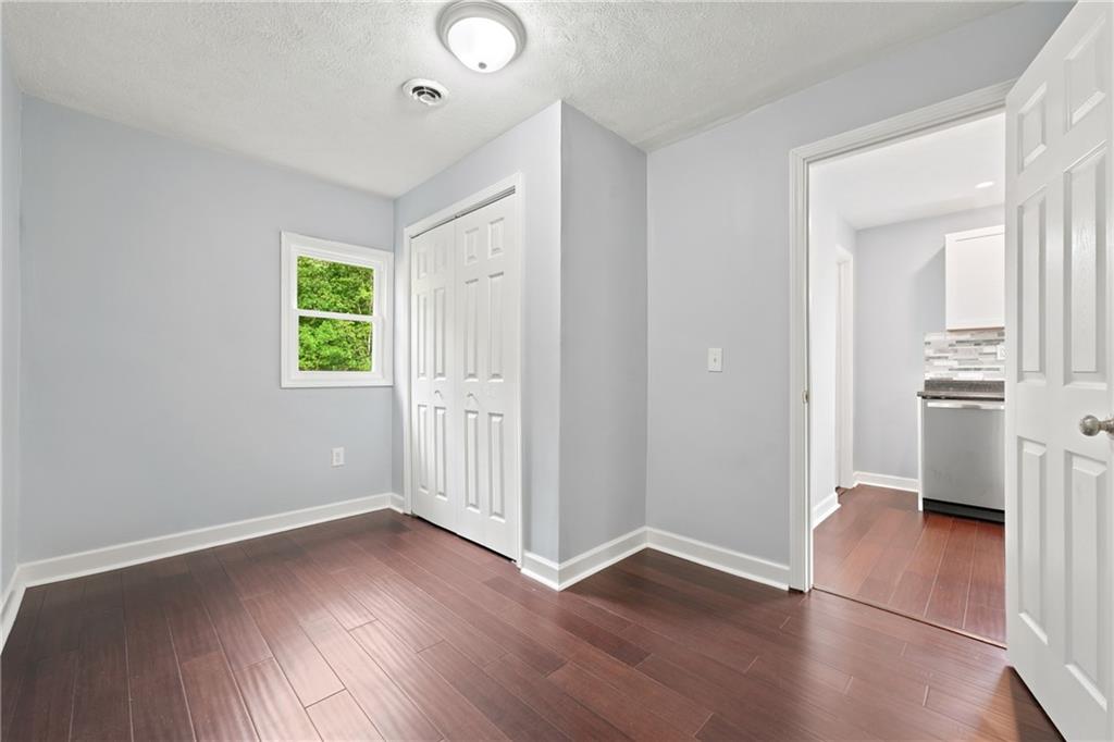 2375 South Keel Ridge Road Hermitage, PA 16148 - Photo 13 of 21
