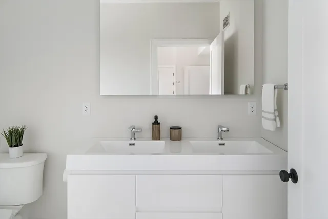 $1,195,000 | 421 High Street, Unit 307, Medford, MA 02155