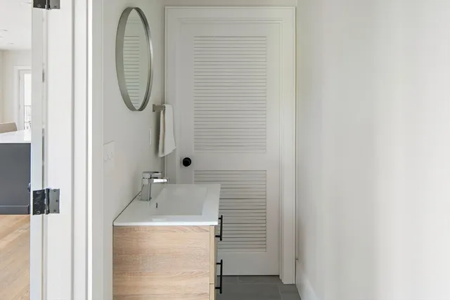 $1,195,000 | 421 High Street, Unit 307, Medford, MA 02155