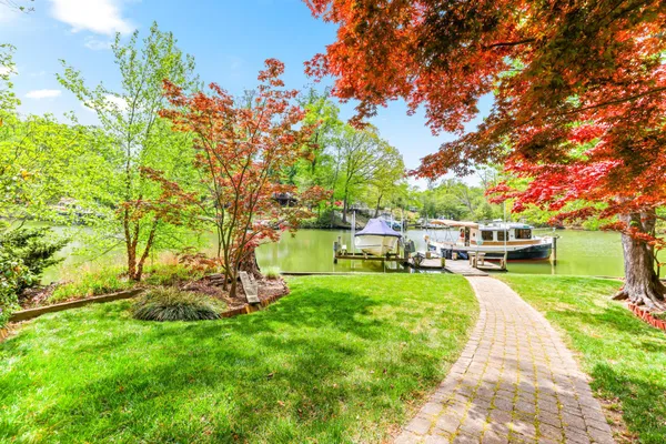 $600,000 | 1786 Chesapeake Place, Pasadena, MD 21122