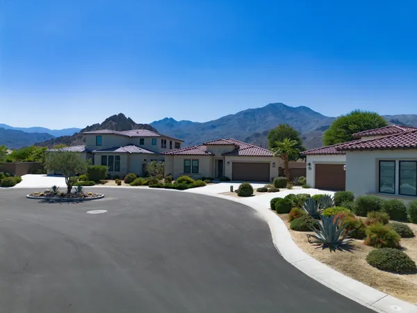 $1,596,000 | 57935 Stone Creek Trail West, La Quinta, CA 92253