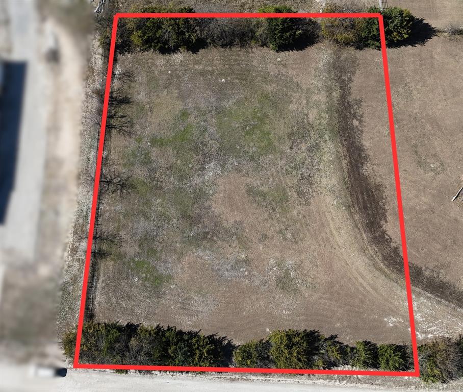 238 Spain Road Van Alstyne, TX 75495 - Photo 3 of 17