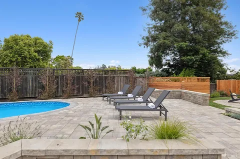 $3,569,000 | 80 Montecito Road, San Rafael, CA 94901