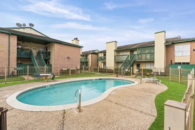 a view of outdoor space yard swimming pool and patio