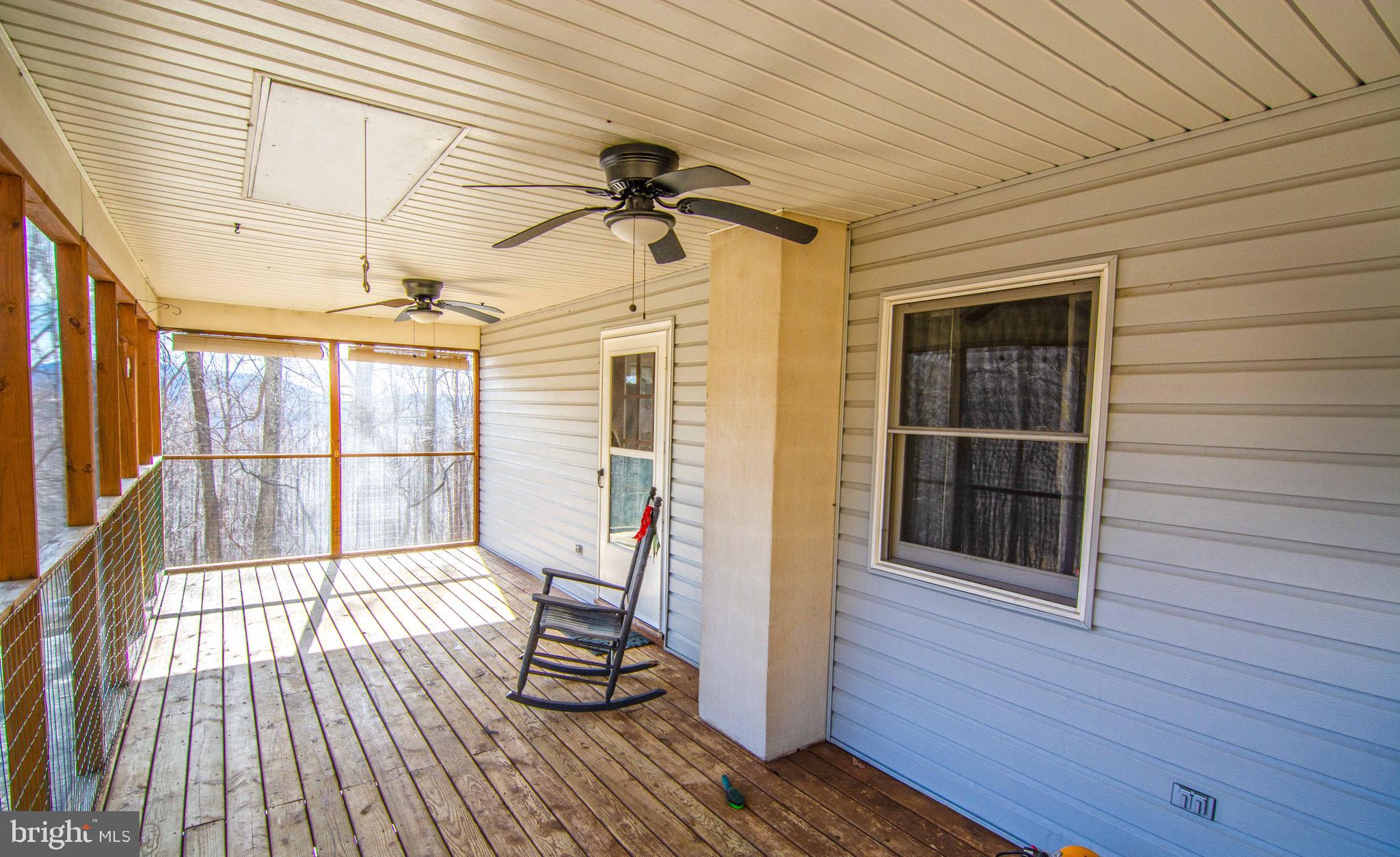 852 Freezeland Road Linden, VA 22642 - Photo 17 of 38 Gallery Image 17