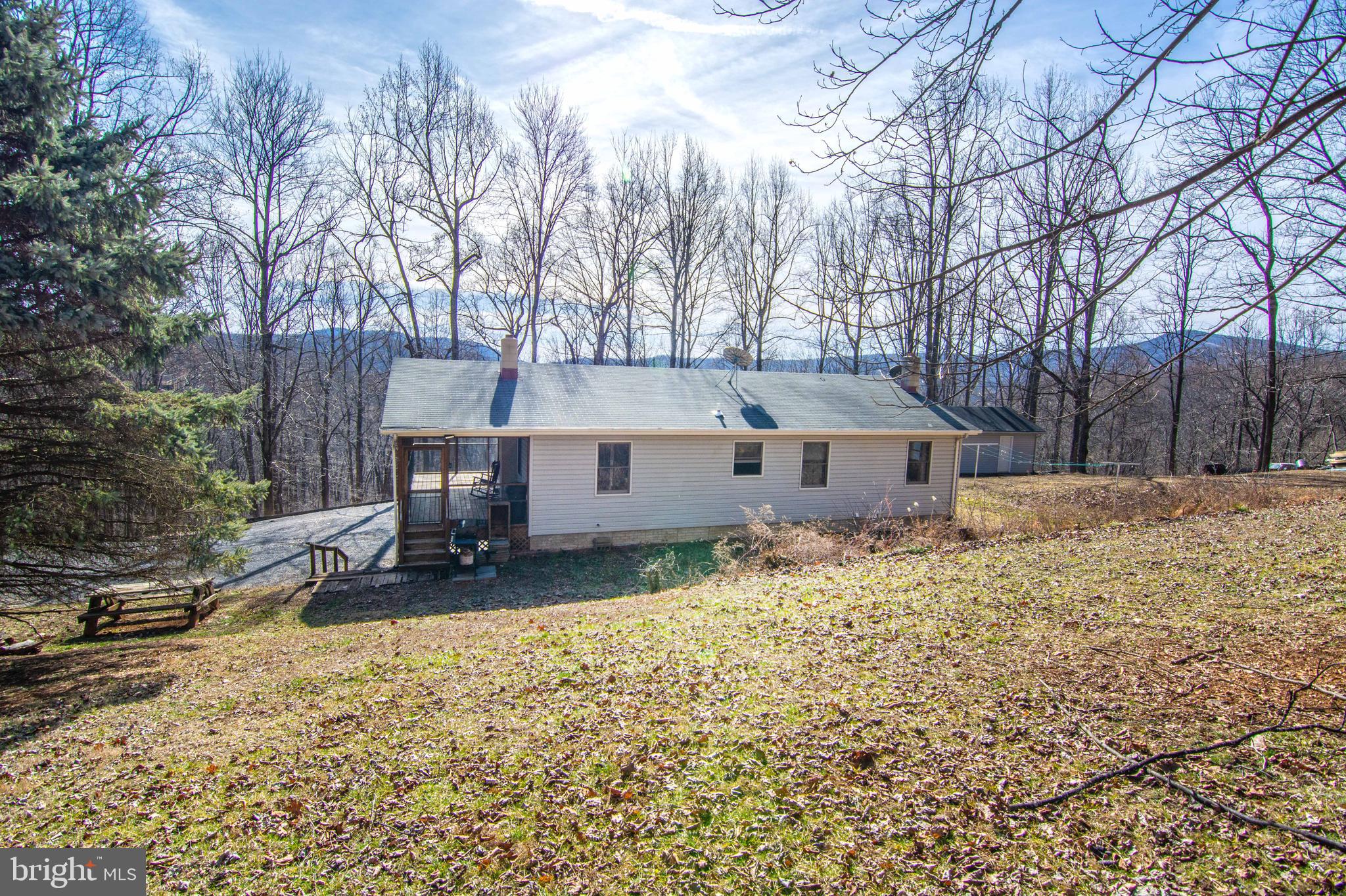 852 Freezeland Road Linden, VA 22642 - Photo 10 of 38 Gallery Image 10