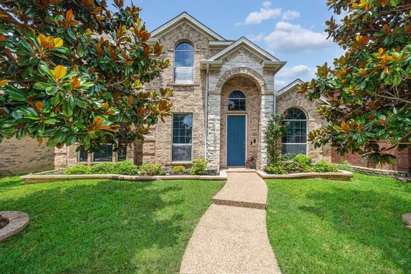 $565,000 | 9004 Regal Oaks Drive, McKinney, TX 75072