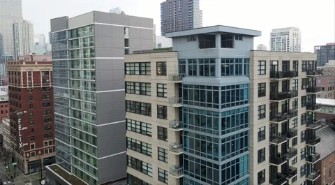 $635,000 | 101 West Superior Street, Unit 904, Chicago, IL 60654