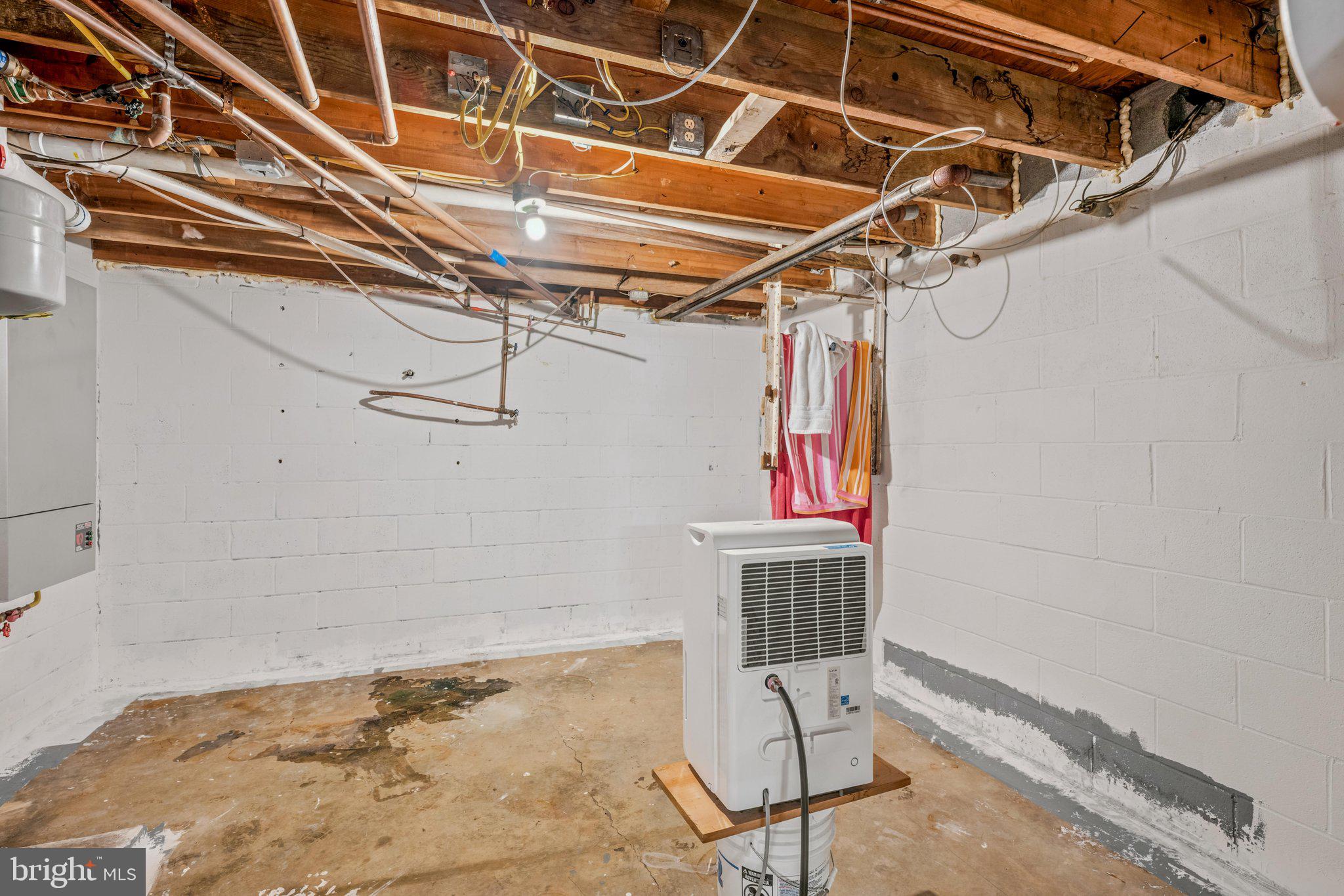 12504 National Pike Clear Spring, MD 21722 - Photo 32 of 68 Storage