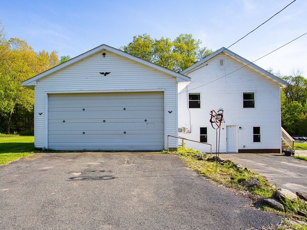 76 Kennedy Road West Brookfield, MA 01585 - Photo 1 of 41