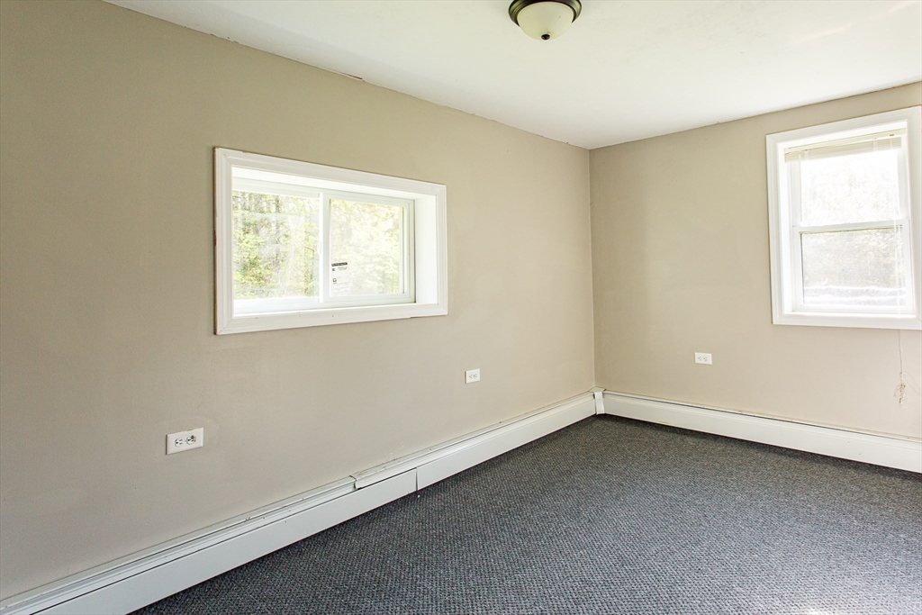 76 Kennedy Road West Brookfield, MA 01585 - Photo 33 of 41