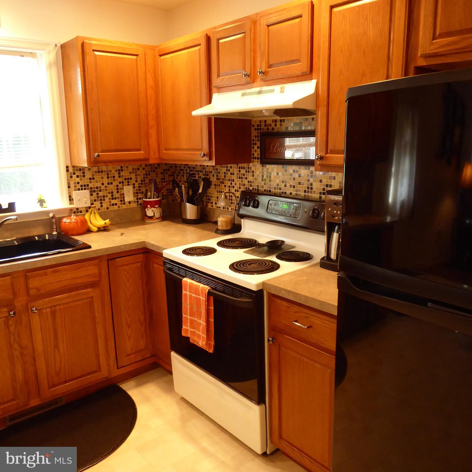 21 Hurst Boulevard Lititz, PA 17543 - Photo 14 of 56