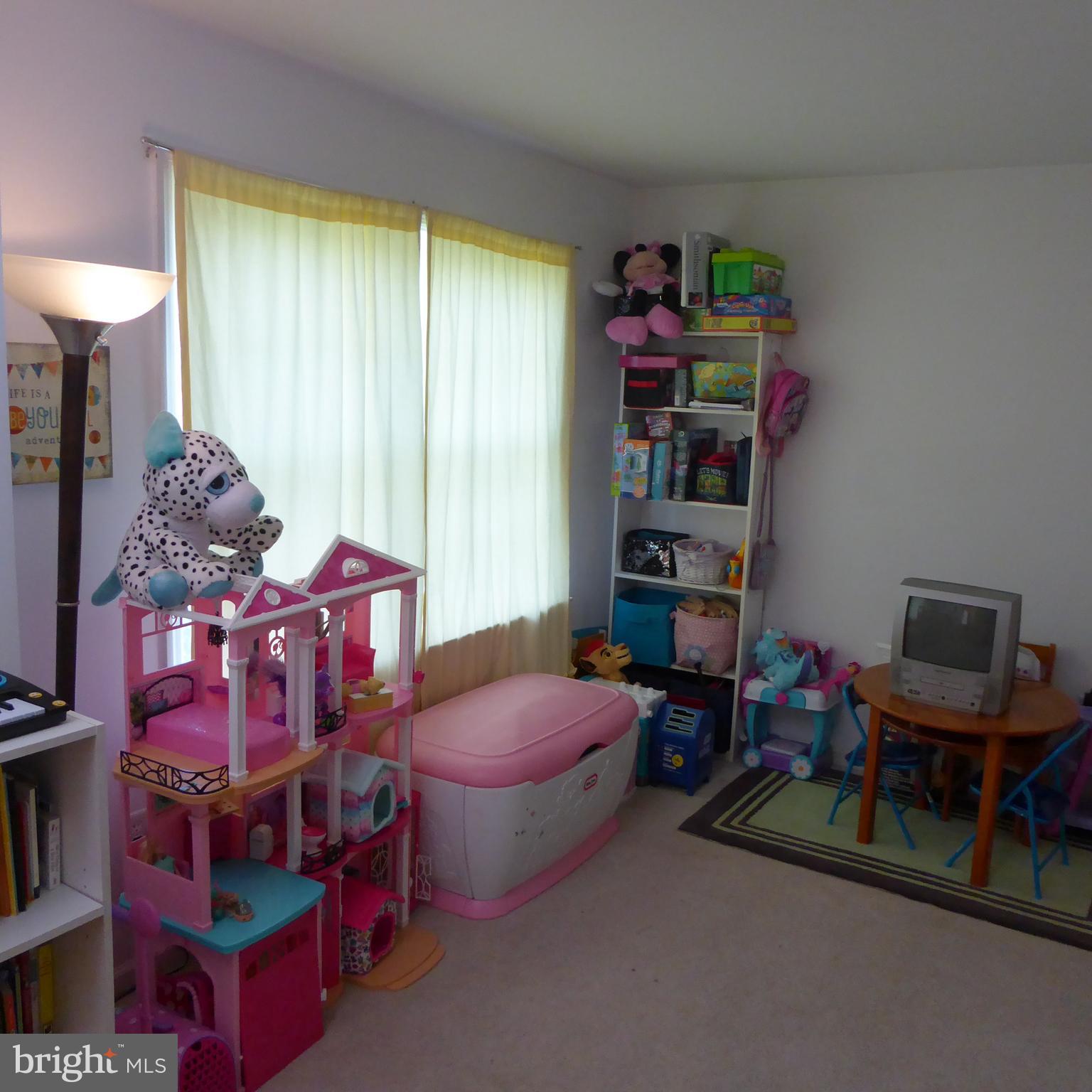 21 Hurst Boulevard Lititz, PA 17543 - Photo 34 of 56