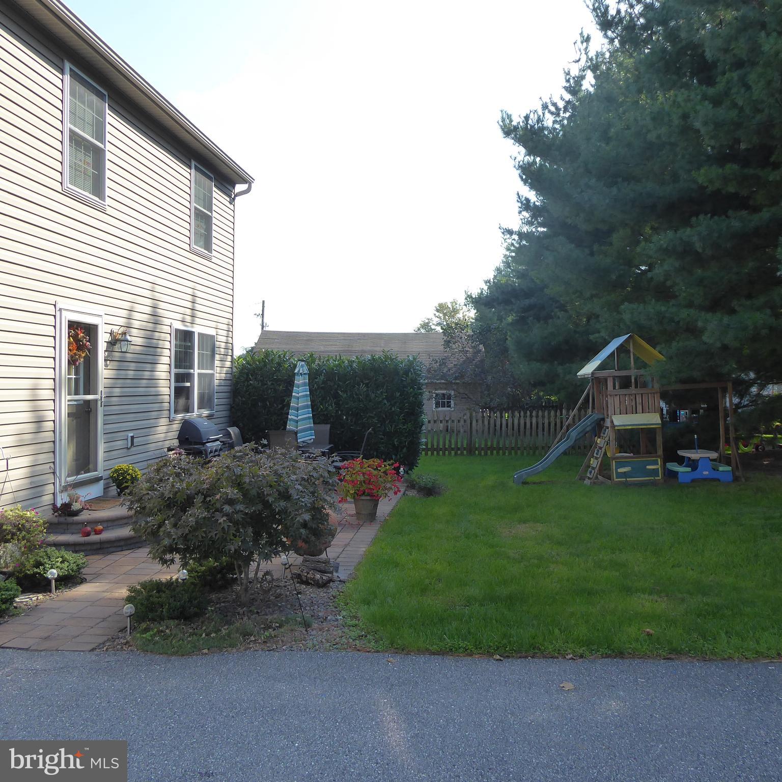 21 Hurst Boulevard Lititz, PA 17543 - Photo 45 of 56
