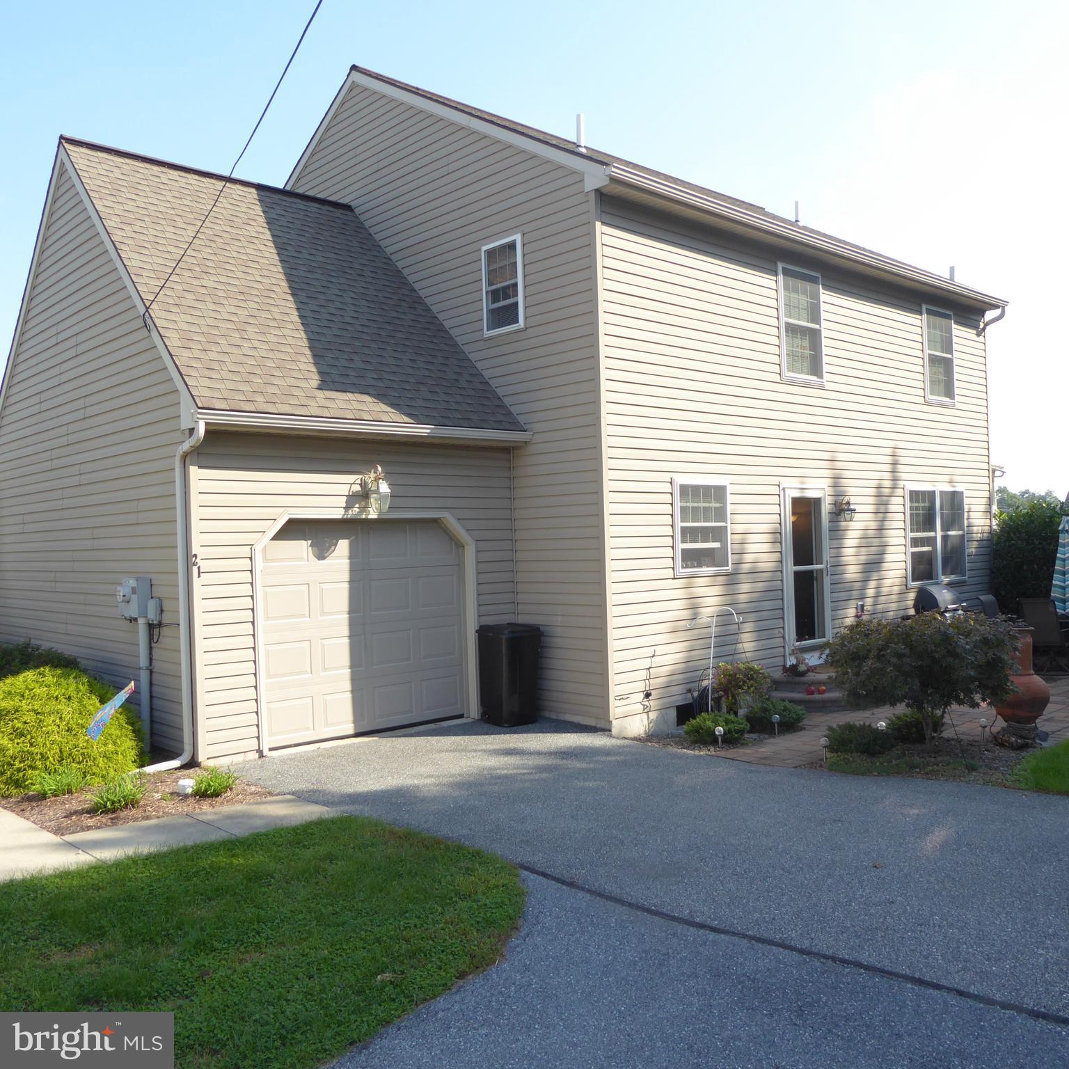 21 Hurst Boulevard Lititz, PA 17543 - Photo 49 of 56