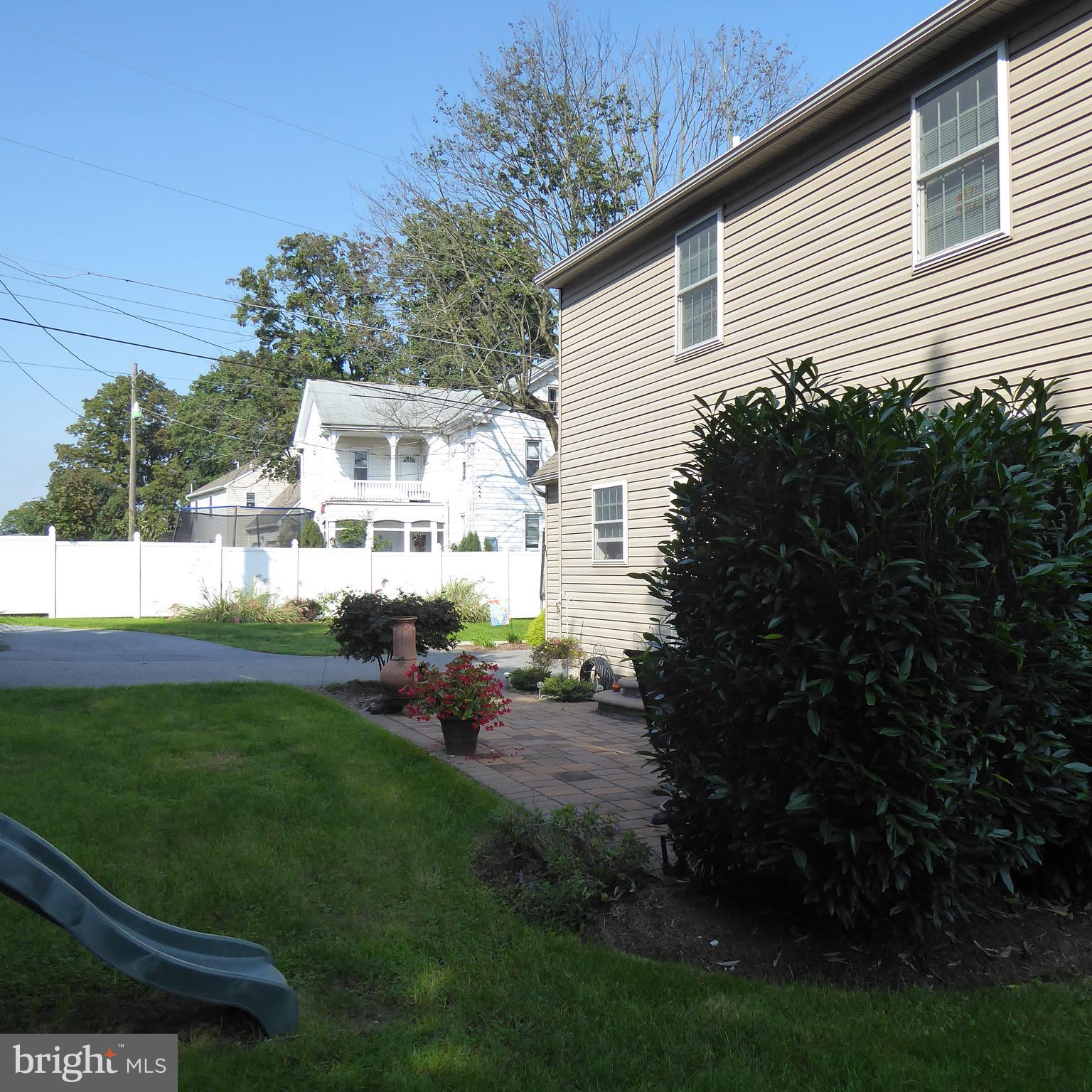 21 Hurst Boulevard Lititz, PA 17543 - Photo 51 of 56