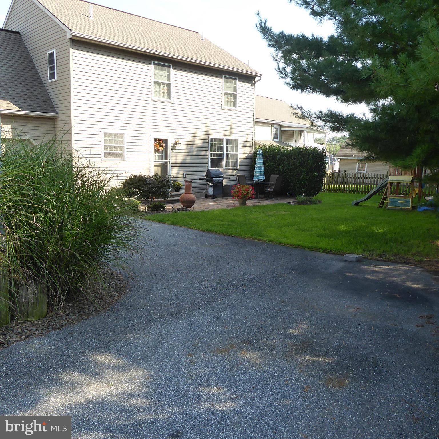 21 Hurst Boulevard Lititz, PA 17543 - Photo 52 of 56