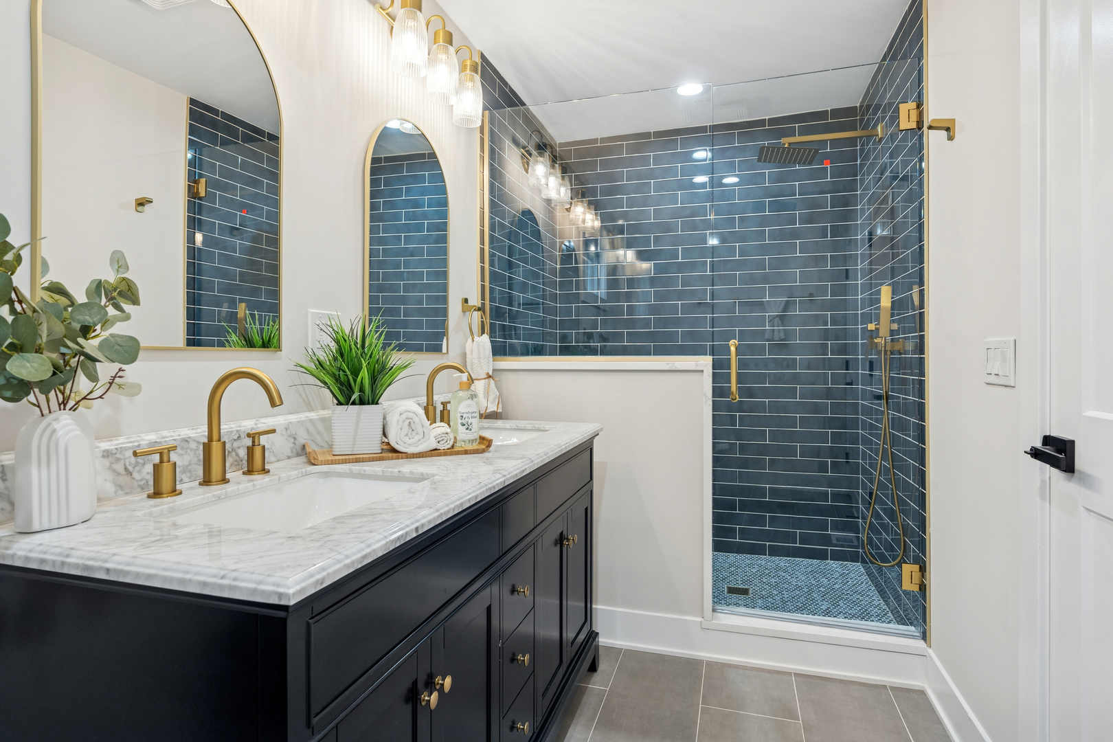 929 Prairie Avenue Park Ridge, IL 60068 - Photo 12 of 24