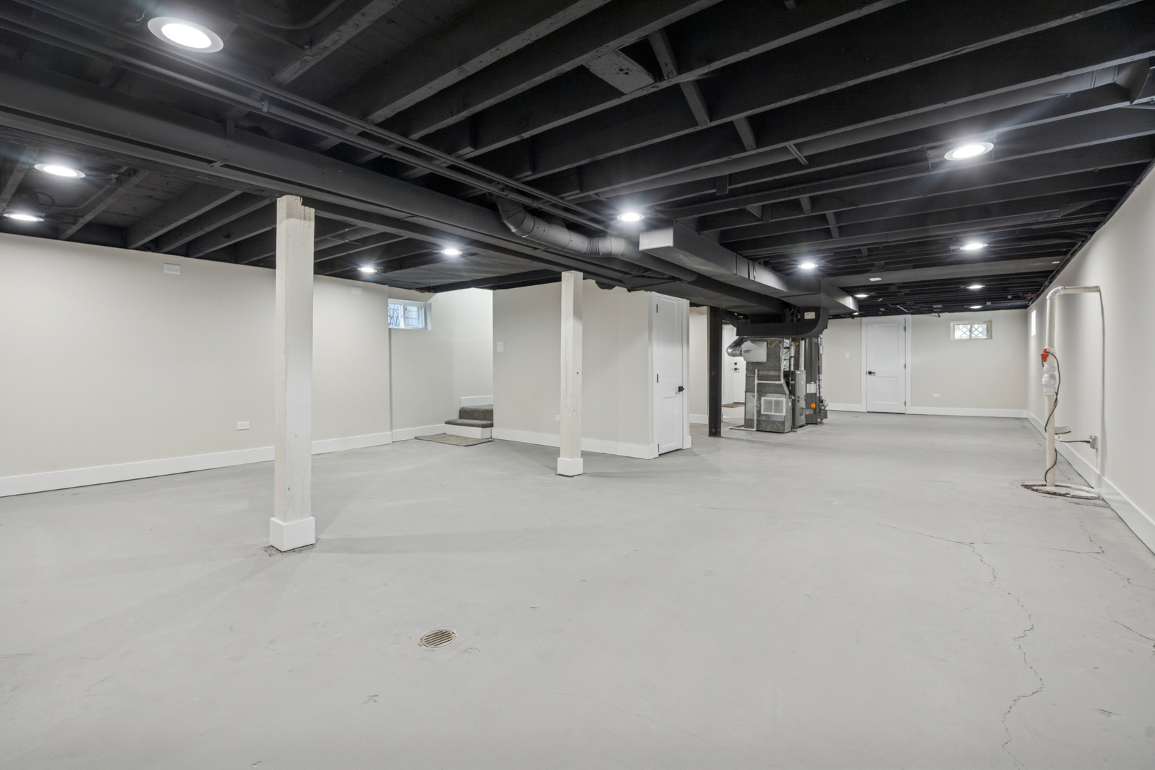 929 Prairie Avenue Park Ridge, IL 60068 - Photo 19 of 24