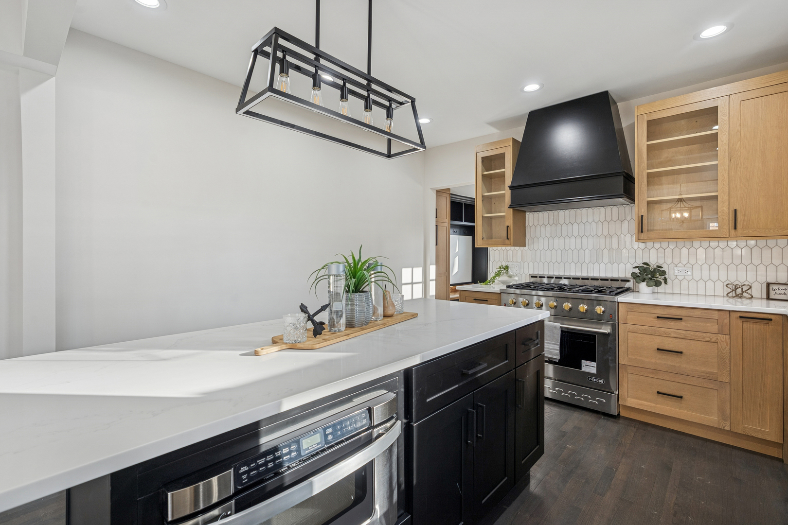 929 Prairie Avenue Park Ridge, IL 60068 - Photo 6 of 24