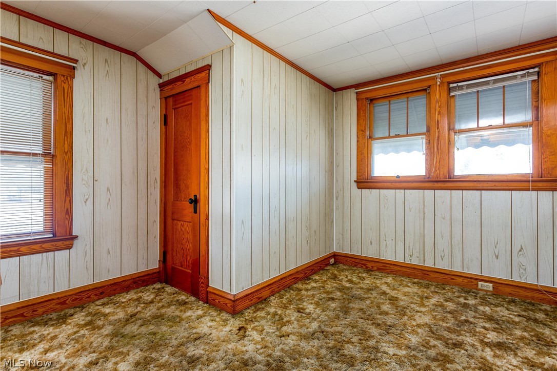 1709 Spring Road Cleveland, OH 44109 - Photo 20 of 26