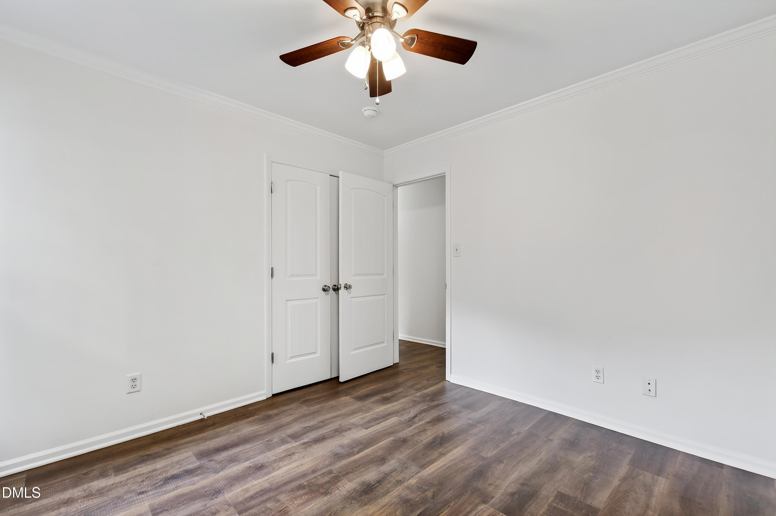 1341 Crabtree Boulevard Raleigh, NC 27610 - Photo 34 of 48 Crabtree (23)