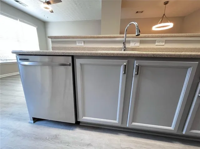 $1,900 | 6505 Above Tide Place, Flowery Branch, GA 30542