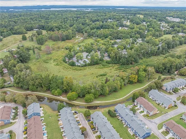 $1,900 | 6505 Above Tide Place, Flowery Branch, GA 30542