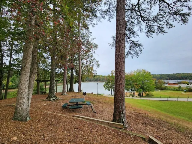 $1,900 | 6505 Above Tide Place, Flowery Branch, GA 30542