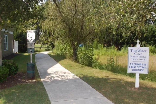 $1,900 | 6505 Above Tide Place, Flowery Branch, GA 30542