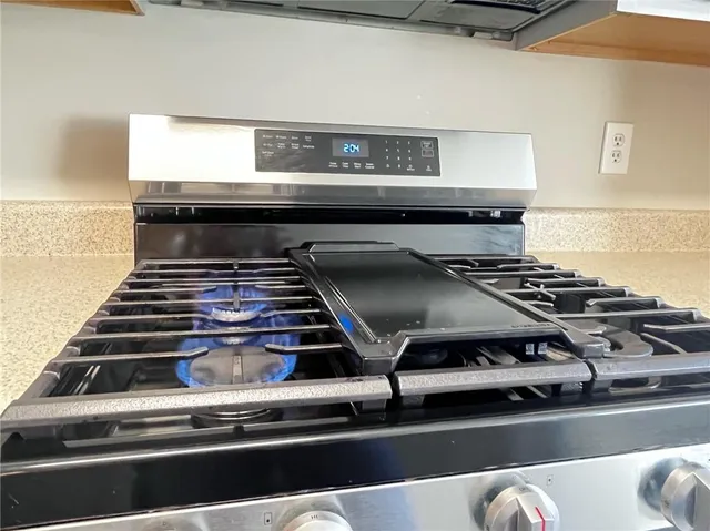 $1,900 | 6505 Above Tide Place, Flowery Branch, GA 30542