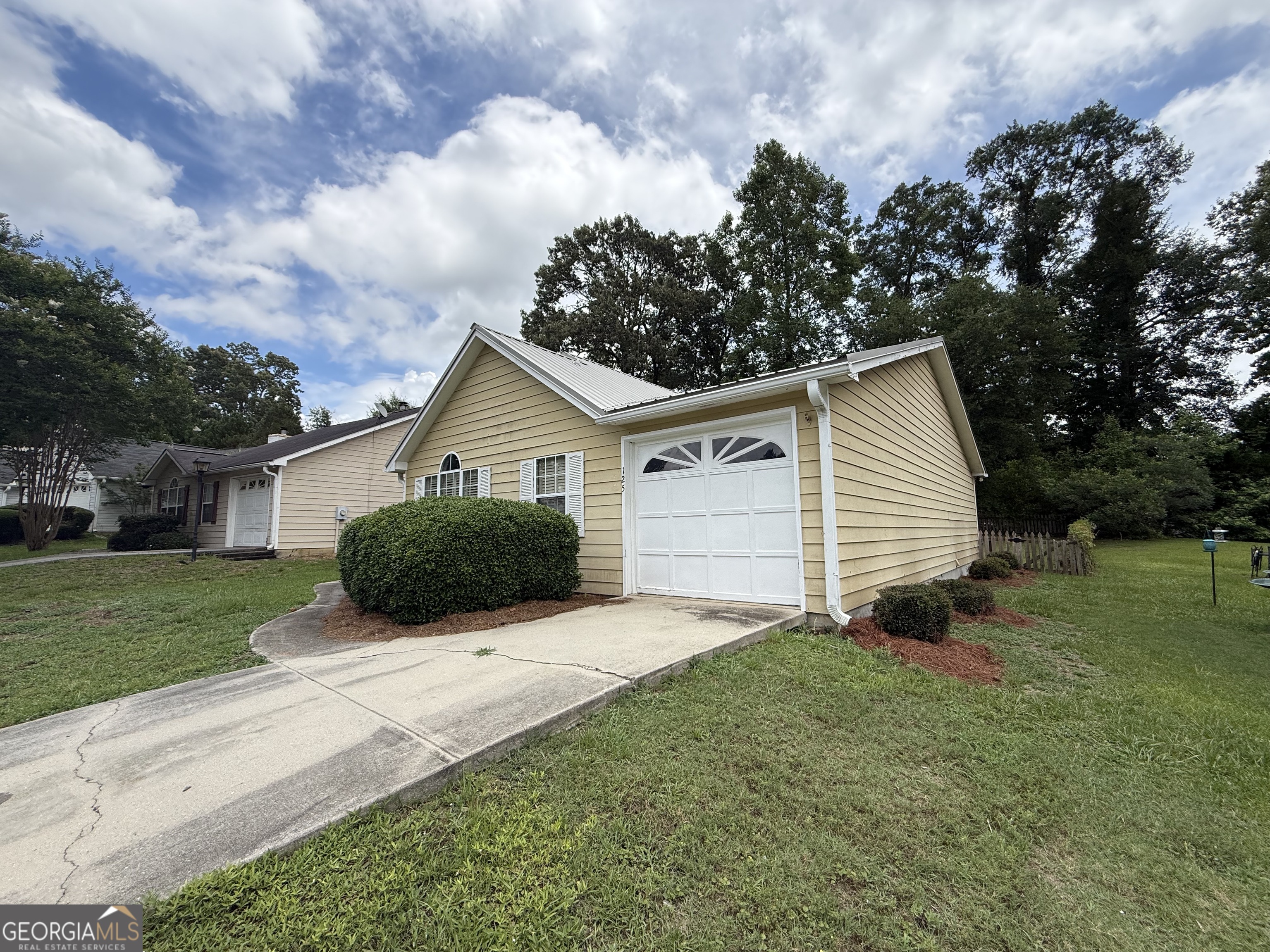 125 Shadow Pond Road Dublin, GA 31021 - Photo 4 of 27