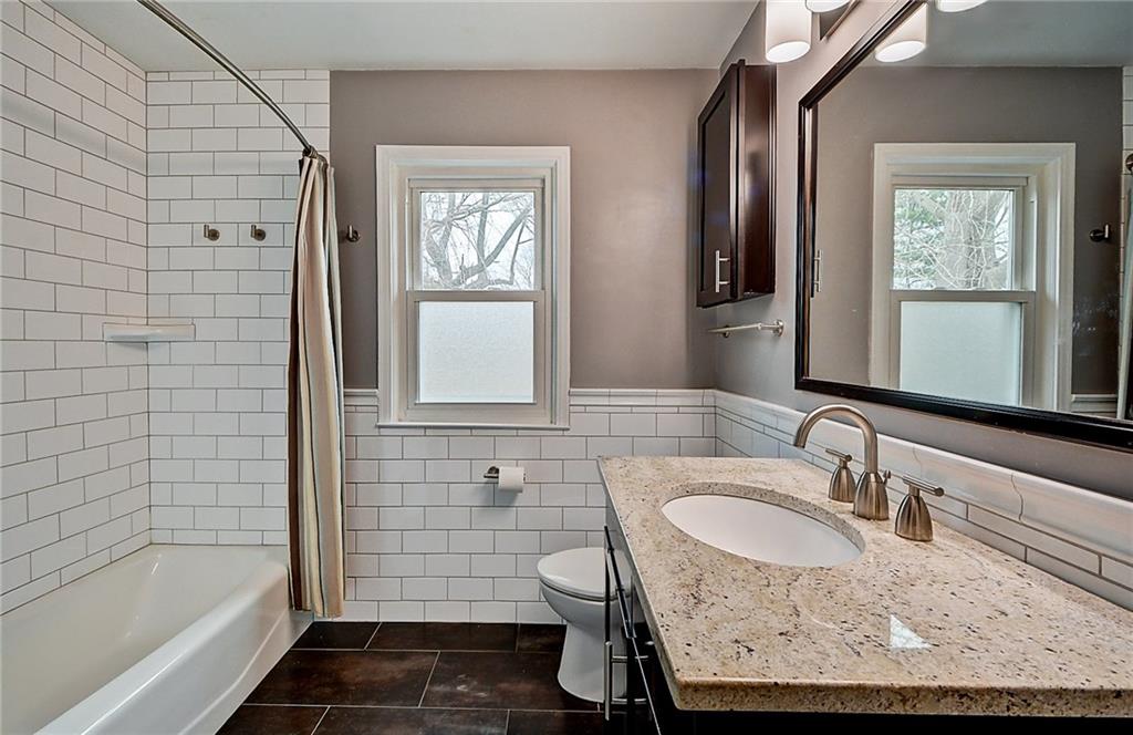 7035 Warwick Road Indianapolis, IN 46220 - Photo 24 of 37 Gallery Image 24